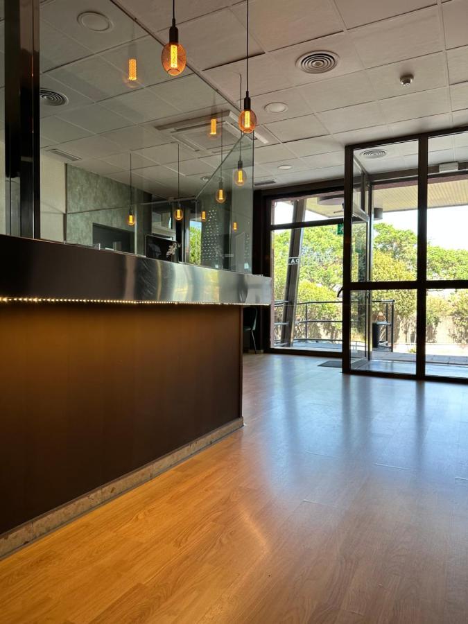 Aparthotel Montcada Eksteriør bilde