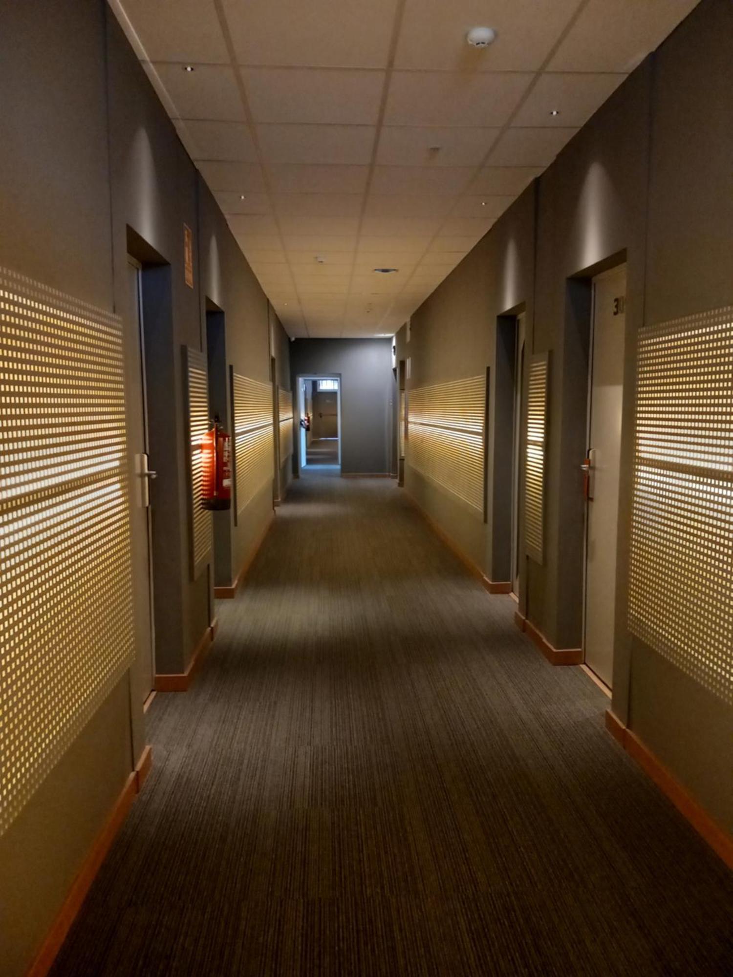 Aparthotel Montcada Eksteriør bilde